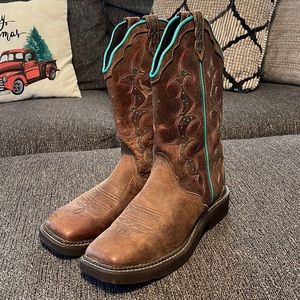 Women’s Justin Boots